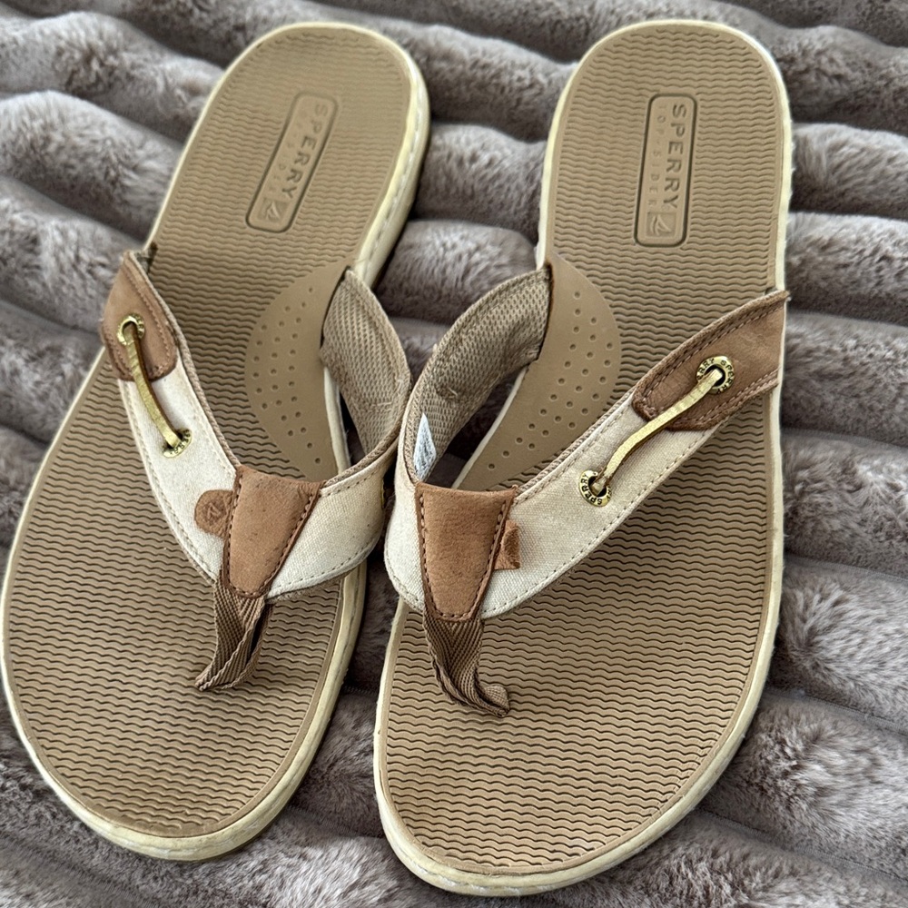 Sperry Tan and Cream Sandals